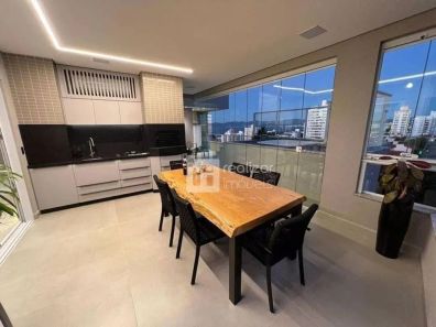 Cobertura com 3 Quartos à venda, 280m² no Barreiros, São José