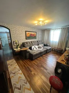 Sobrado com 4 Quartos à venda, 213m² no Campestre, Santo André