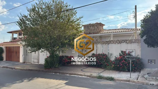 Casa com 3 Quartos para alugar, 360m² no Jardim Dom Bosco, Indaiatuba