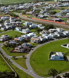 Lote/Terreno à venda, 350m² no Cidade Alpha, Eusébio