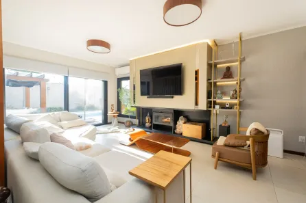 Casa com 4 Quartos à venda, 326m² no Centro, Pelotas