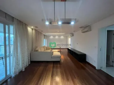 Apartamento com 4 Quartos para alugar, 226m² no Vila Nova Conceição, São Paulo