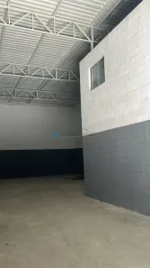 Galpão/Depósito/Armazém para venda ou aluguel, 330m² no Jardim América da Penha, São Paulo