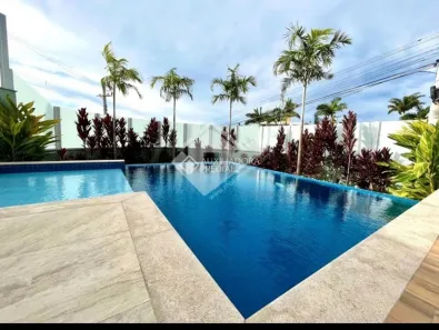 Apartamento com 3 Quartos à venda, 117m² no Capoeiras, Florianópolis