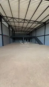 Galpão/Depósito/Armazém à venda, 440m² no Novo Mundo, Uberlândia