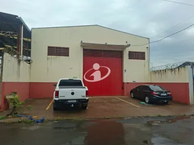 Galpão/Depósito/Armazém para alugar, 400m² no Minas Gerais, Uberlândia