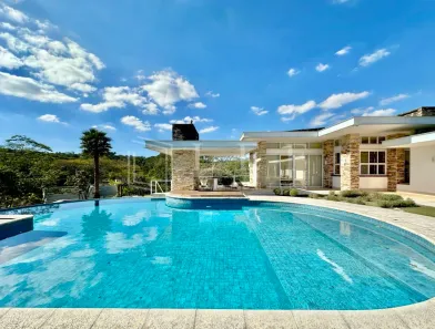 Casa de Condomínio com 4 Quartos para alugar, 615m² no Parque Silvino Pereira, Cotia