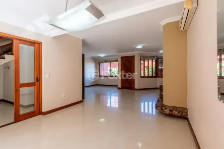 Casa de Condomínio com 4 Quartos à venda, 287m² no Cristal, Porto Alegre