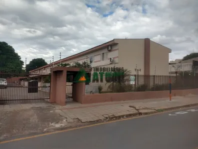 Casa com 2 Quartos à venda, 100m² no Panorama, Londrina