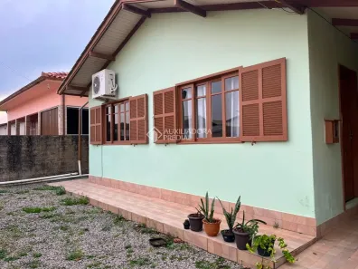 Casa com 3 Quartos à venda, 100m² no Vila Nova, Imbituba