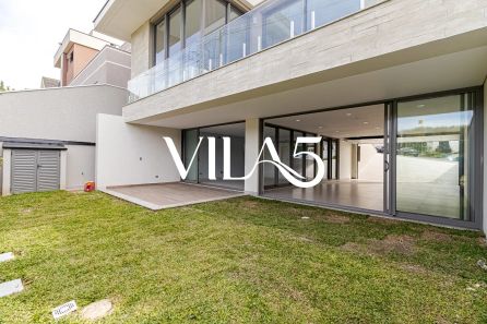 Casa de Condomínio com 4 Quartos à venda, 360m² no São Braz, Curitiba