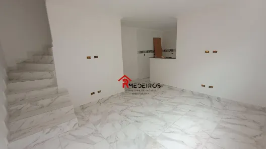 Casa de Condomínio com 2 Quartos à venda, 68m² no Sítio do Campo, Praia Grande