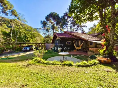 Casa com 3 Quartos à venda, 260m² no Araras, Petrópolis