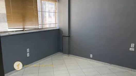 Casa com 1 Quarto para alugar, 36m² no Centro Histórico, Porto Alegre