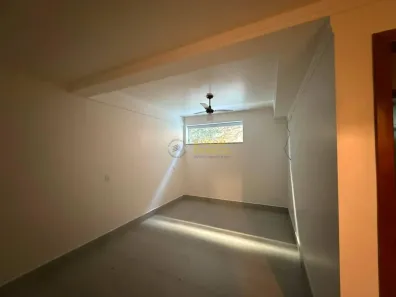 Flat com 1 Quarto para alugar, 34m² no Santana, Pindamonhangaba