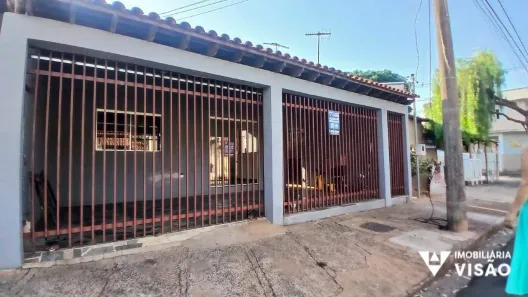 Casa com 3 Quartos para alugar, 127m² no Boa Vista, Uberaba