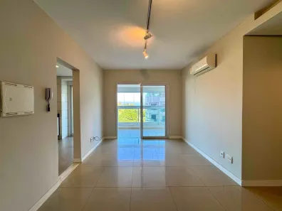 Apartamento com 2 Quartos para alugar, 120m² no Jardim Astúrias, Guarujá