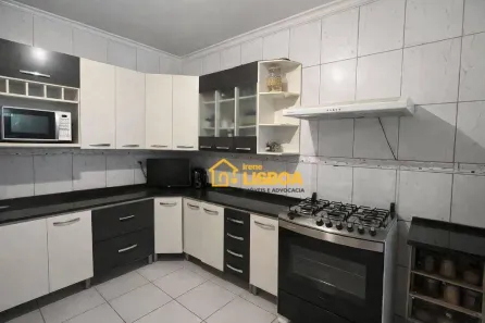 Sobrado com 3 Quartos à venda, 200m² no Cidade São Mateus, São Paulo