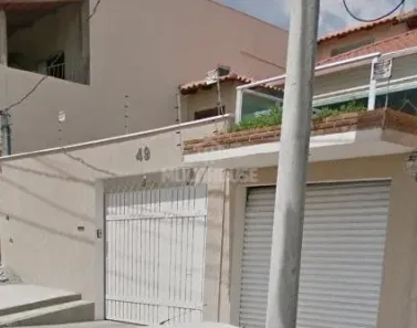 Casa com 3 Quartos para alugar, 200m² no Petrolândia, Contagem