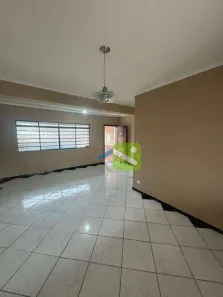 Casa com 3 Quartos para venda ou aluguel, 200m² no Vila Butantã, São Paulo