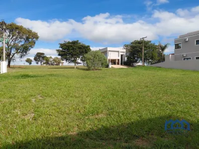 Lote/Terreno à venda, 900m² no Jurumirim, Paranapanema