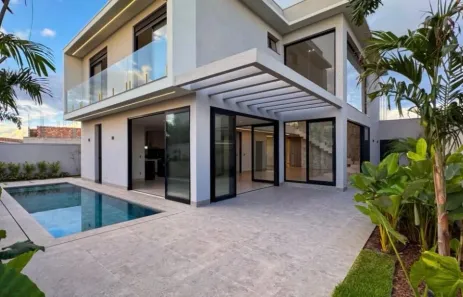 Casa de Condomínio com 5 Quartos à venda, 378m² no Granja Marileusa, Uberlândia