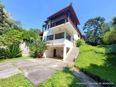Casa de Condomínio com 3 Quartos à venda, 225m² no Algarve, Cotia