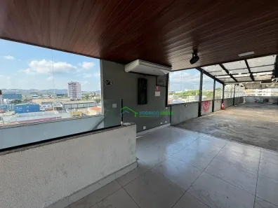 Prédio Comercial para alugar, 800m² no km 18, Osasco