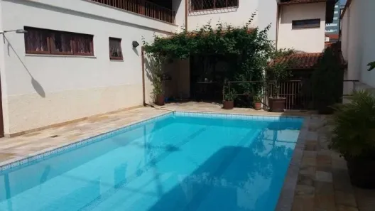 Casa com 4 Quartos à venda, 360m² no São José, Belo Horizonte