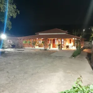 Casa com 3 Quartos para alugar, 250m² no Área Rural de Gravatá, Gravatá