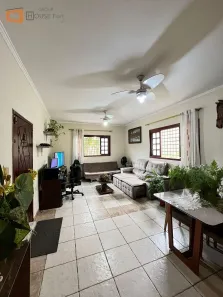 Casa com 3 Quartos à venda, 135m² no Maracanã, Praia Grande