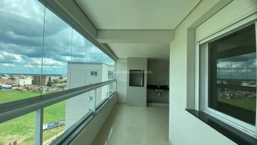 Apartamento com 3 Quartos à venda, 122m² no São Benedito, Uberaba