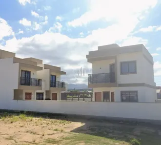 Casa com 2 Quartos à venda, 110m² no Balneário Ponta do Papagaio, Palhoça