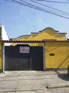 Casa com 4 Quartos à venda, 300m² no Realengo, Rio de Janeiro
