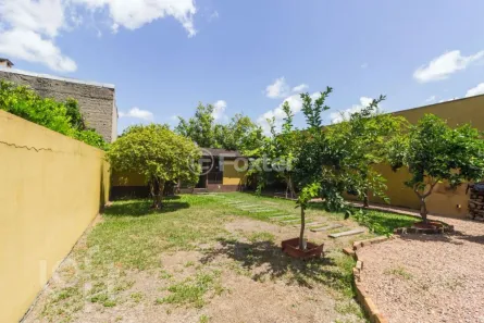 Casa com 3 Quartos à venda, 360m² no Jardim São Pedro, Porto Alegre