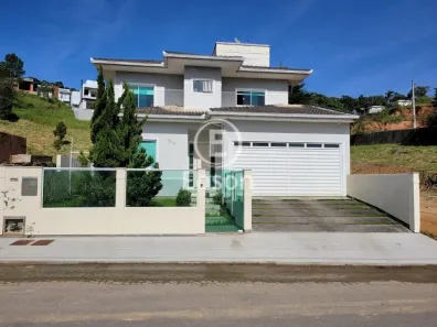 Casa com 3 Quartos à venda, 226m² no Pedra Branca, Palhoça