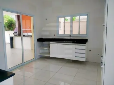 Casa de Condomínio com 3 Quartos à venda, 186m² no Parque Residencial Palm Park, Holambra