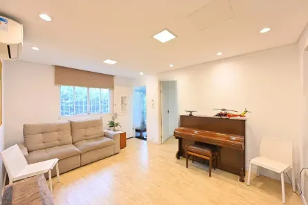 Casa com 3 Quartos à venda, 175m² no Planalto Paulista, São Paulo