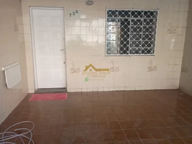 Casa com 2 Quartos para alugar, 100m² no Vila Santo Estéfano, São Paulo