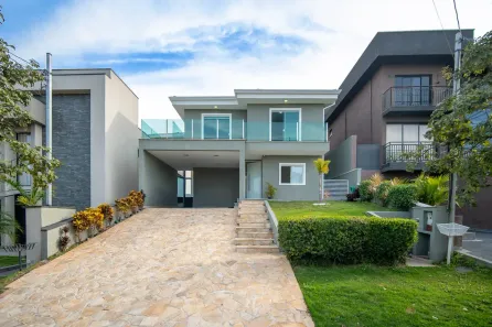 Casa com 3 Quartos à venda, 210m² no Suru, Santana de Parnaíba