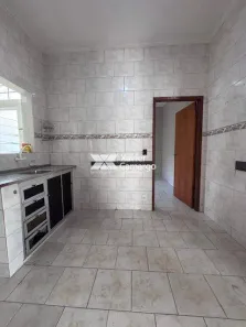 Casa com 2 Quartos para alugar, 110m² no Vila Paulista, Rio Claro
