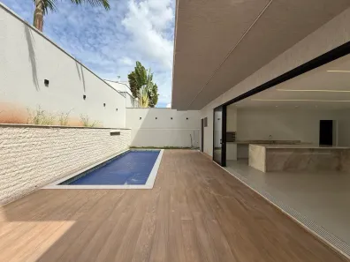 Casa de Condomínio com 5 Quartos à venda, 301m² no Jardins Valência, Goiânia