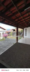 Casa com 3 Quartos à venda, 315m² no Camargos, Belo Horizonte