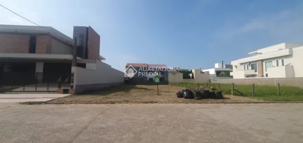 Lote/Terreno à venda, 450m² no Centro, Imbituba