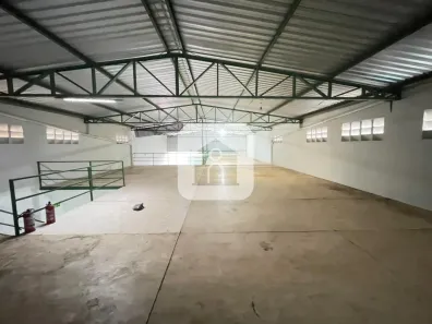 Galpão/Depósito/Armazém para alugar, 520m² no Tibery, Uberlândia