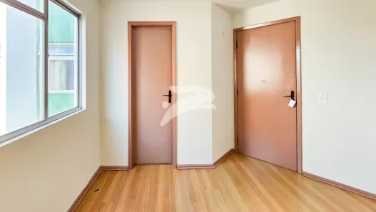 Apartamento com 1 Quarto para alugar, 21m² no Cristo Rei, Curitiba
