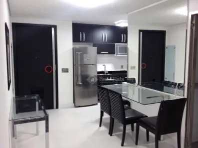 Flat com 2 Quartos para alugar, 75m² no Jardim das Acácias, São Paulo