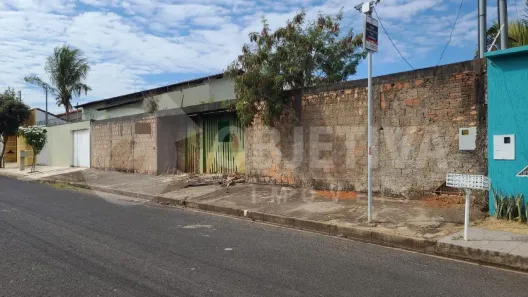 Lote/Terreno à venda, 500m² no Granada, Uberlândia