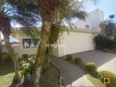 Casa com 4 Quartos à venda, 386m² no Coqueiros, Florianópolis