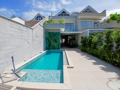 Casa com 3 Quartos à venda, 245m² no Barra da Tijuca, Rio de Janeiro